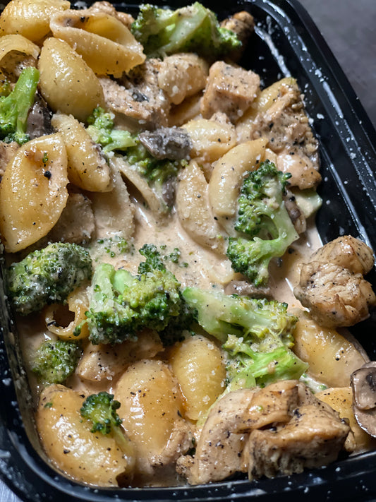 #36 Pasta Con Broccoli w/Chicken