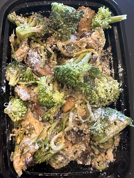 K36 Zoodle Con Broccoli